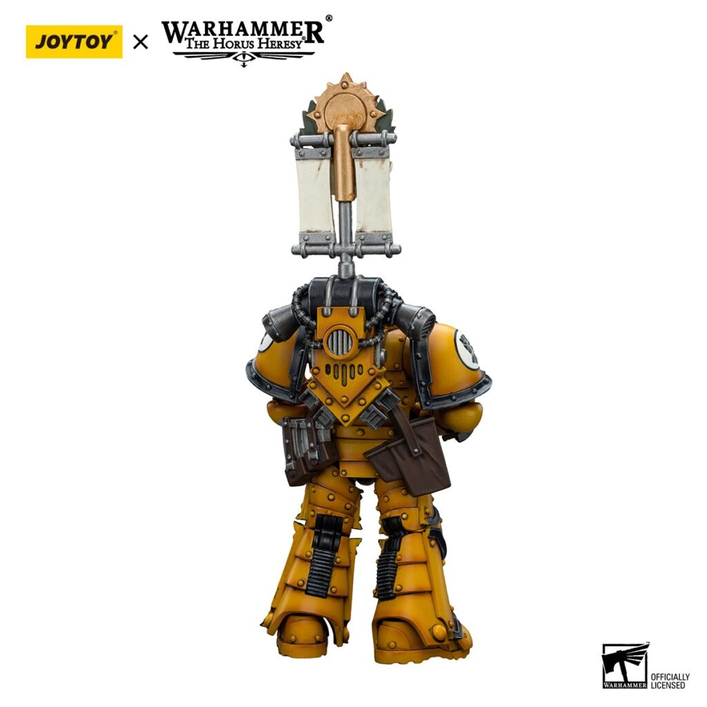 JoyToy WH40K - Imperial Fists  Legion MkIII Tactical Squad Legionary with Legion Vexilla - Image 3