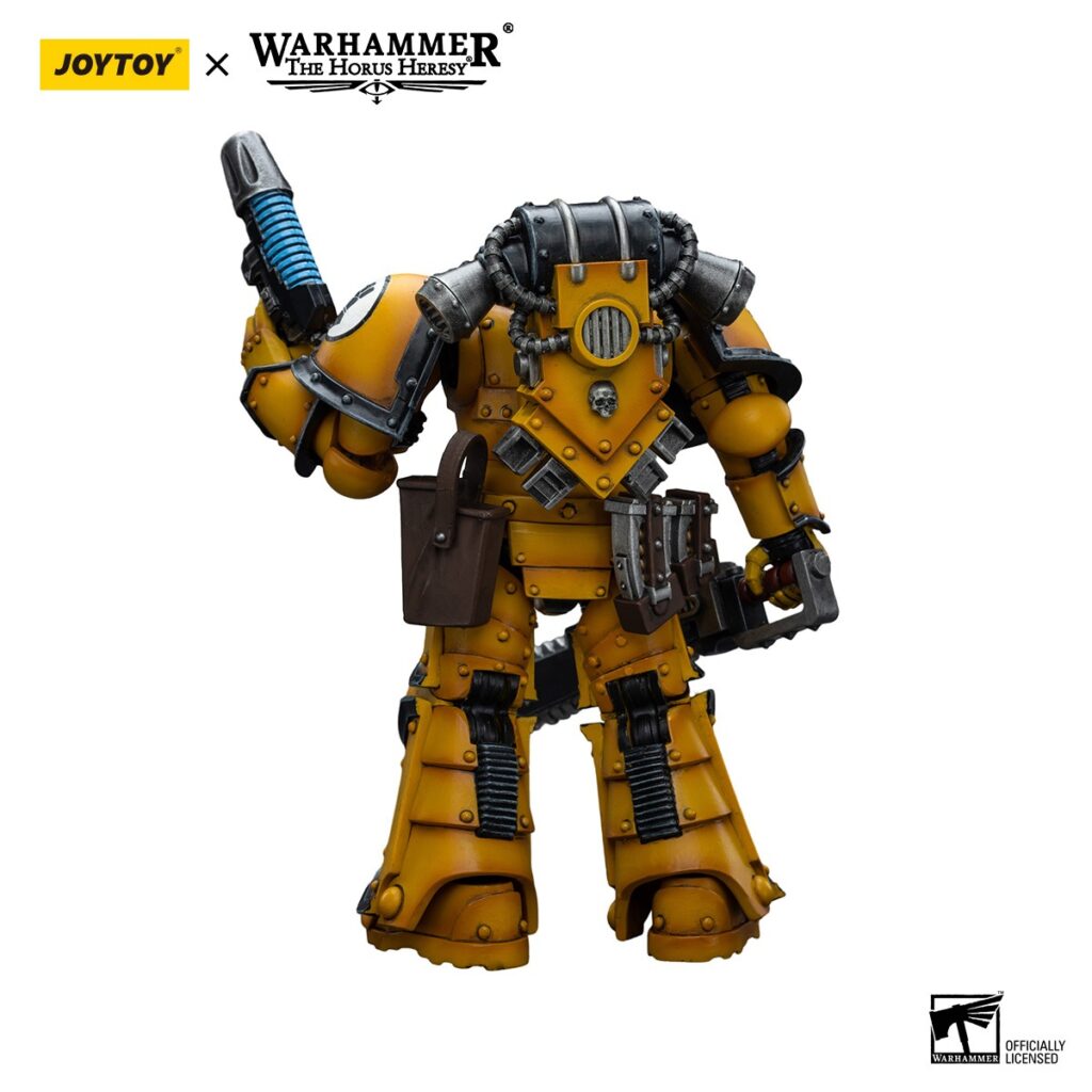 JoyToy WH40K - Imperial Fists Legion MkIII Despoiler Squad Sergeant with Plasma Pistol - Image 4