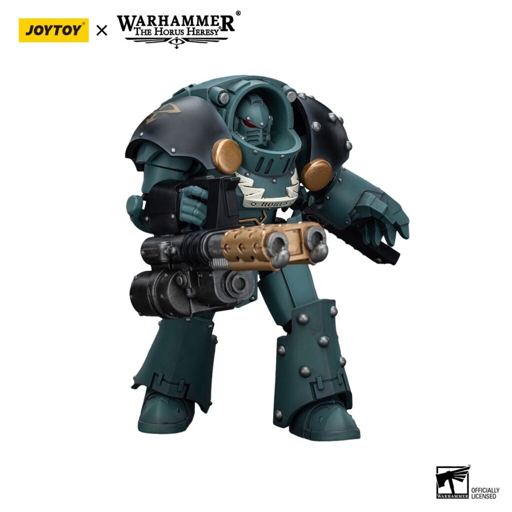 JoyToy WH40K - Sons Of Horus Tartaros Terminator Squad Terminator With Heavy Flamer And Chainfist - Image 4